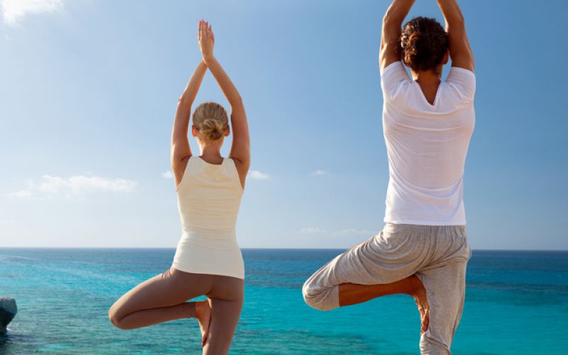 Couples yoga: Όταν η γιόγκα σας φέρνει πιο κοντά!